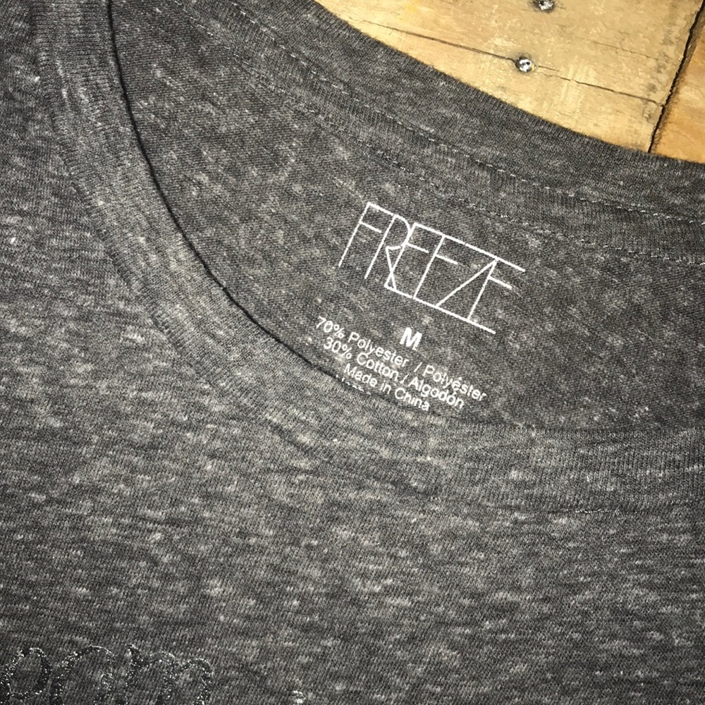Grey Dream Graphic Tee - Picture 4 of 5